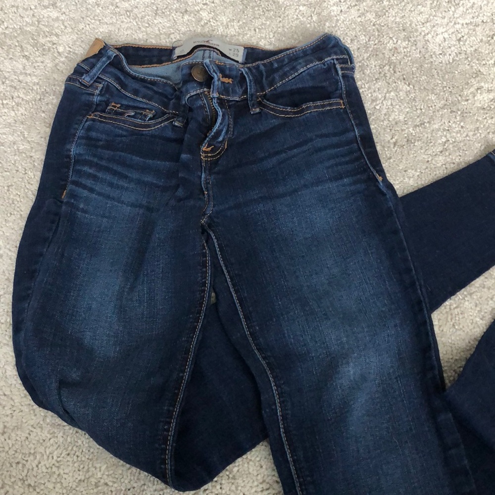 Hollister dark skinny jeans